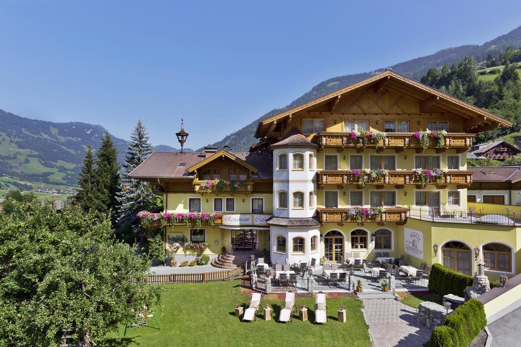 Landhotel Untermüllnergut Dorfgastein Exterior foto