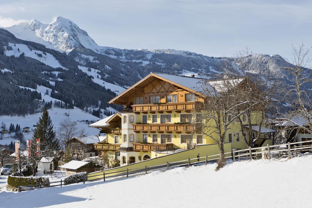 Landhotel Untermüllnergut Dorfgastein Exterior foto